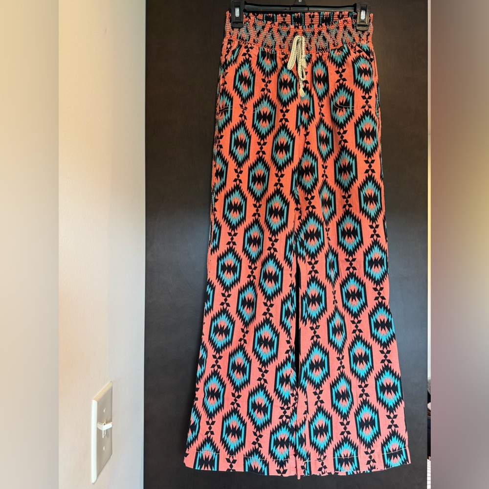 KISS & CRY Boho Style Pants - Picture 7 of 8